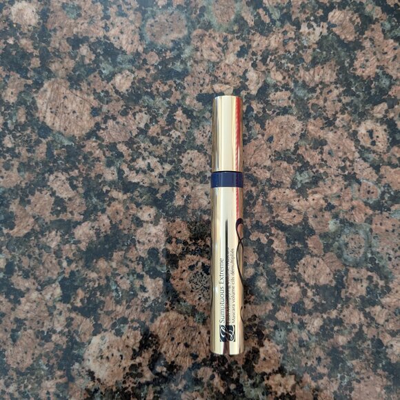 Estee Lauder Sumptuous Extreme mascara - Picture 2 of 2